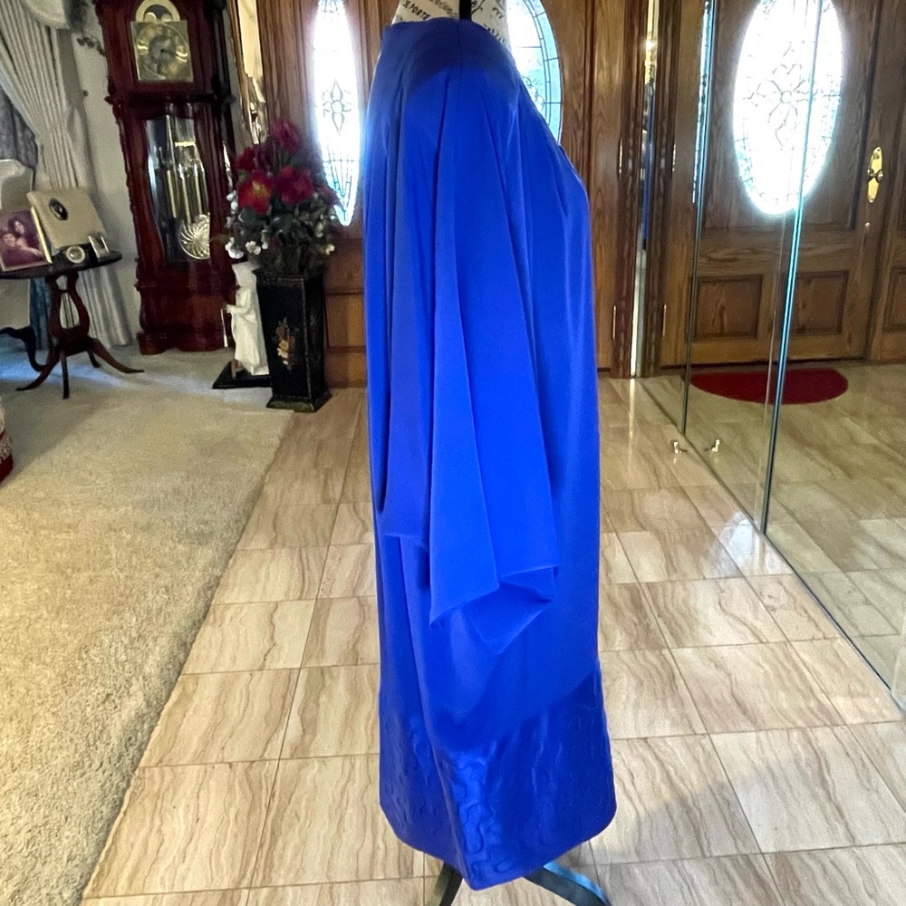 DAYMOR COUTURE VINTAGE ROYAL BLUE BATWING DRESS - Picture 9 of 12